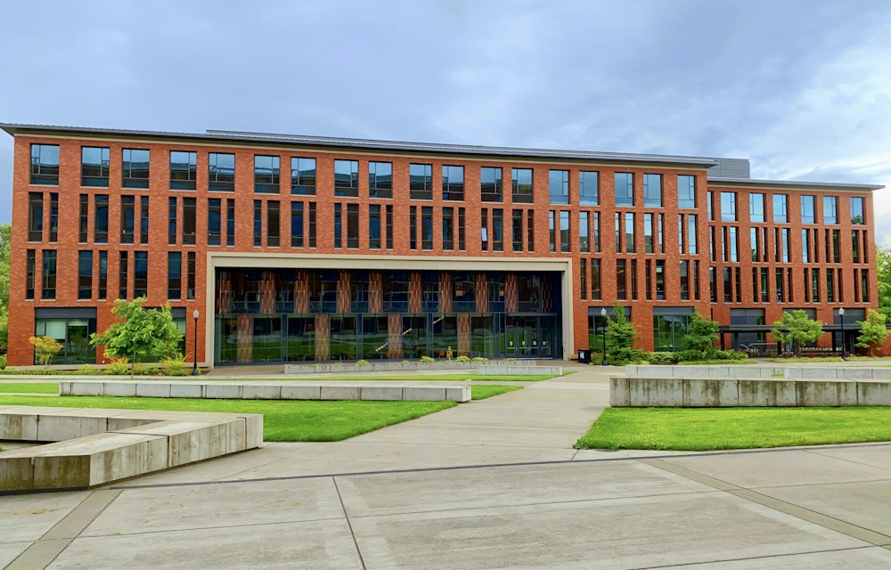 Universiti Teknologi Malaysia (UTM)